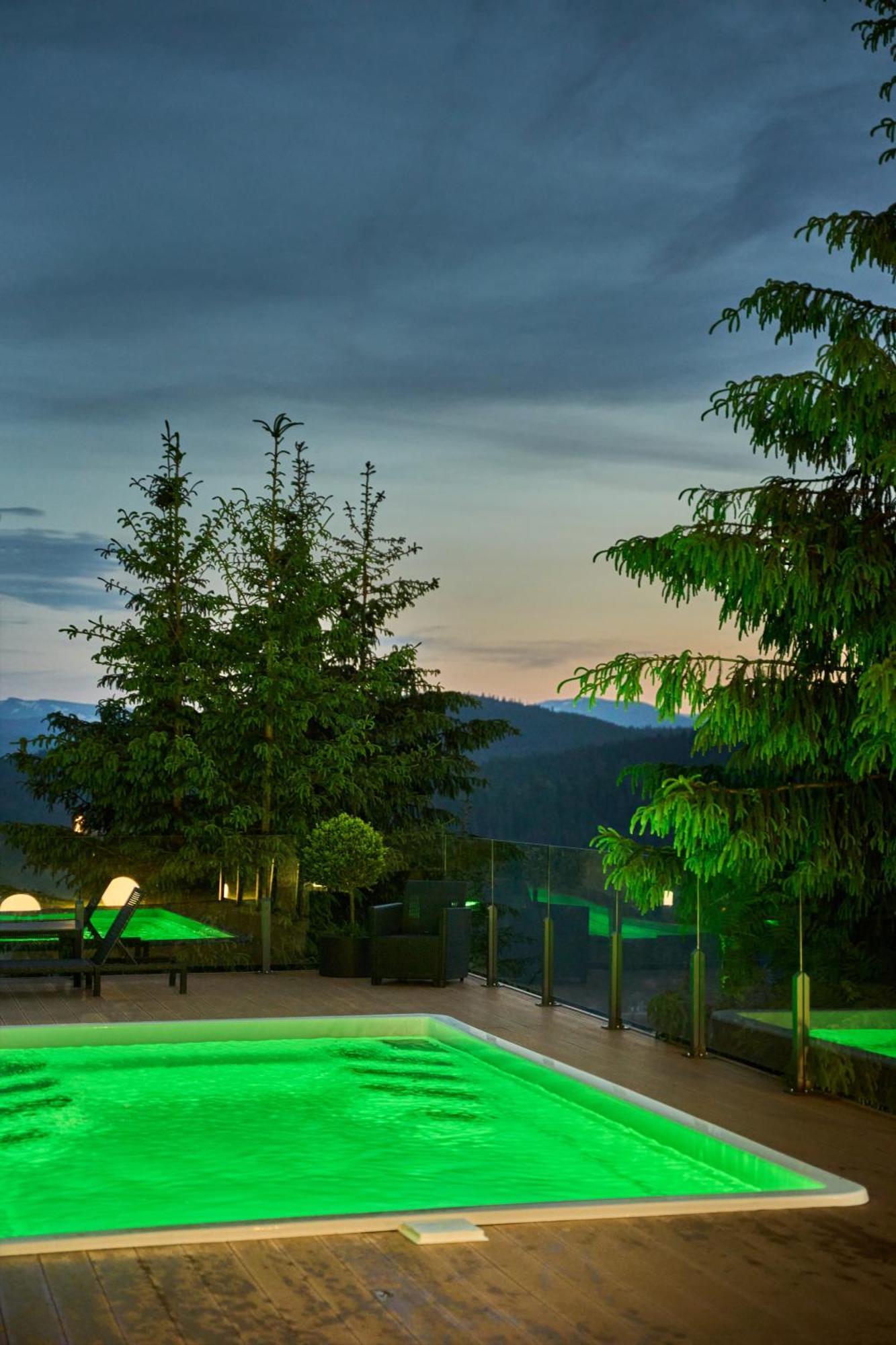 Villas Fomich Μπούκοβελ Εξωτερικό φωτογραφία